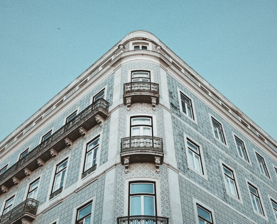 picture of building in Lisbon